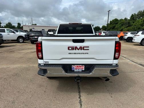 Summit White 2025 GMC Sierra 2500 Pro