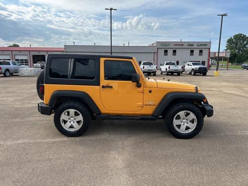 2012 Jeep Wrangler Sahara