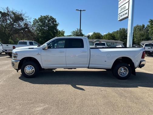 2025 RAM 3500 Laramie