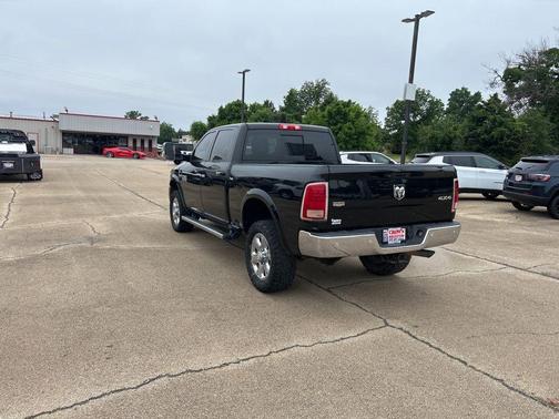 Brilliant Black Crystal Pearlcoat 2017 RAM 2500 Laramie
