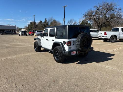 2025 Jeep Wrangler 4xe Sport