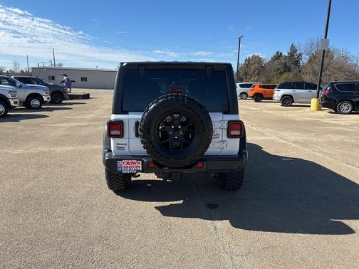 2025 Jeep Wrangler 4xe Sport