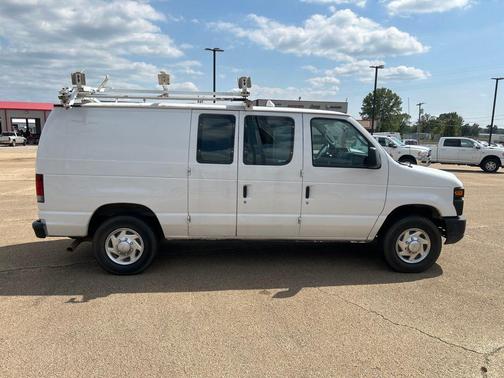 2010 Ford E250 Cargo