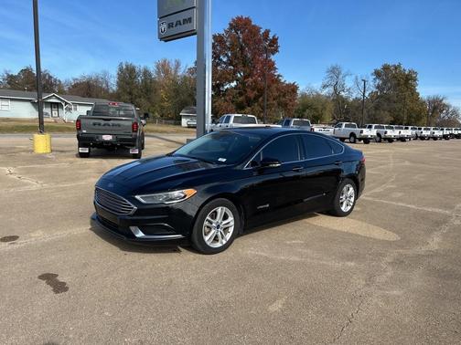 2018 Ford Fusion Hybrid SE