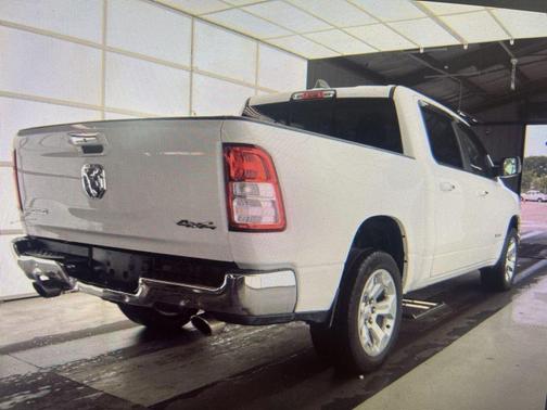 Bright White Clearcoat 2020 RAM 1500 Big Horn