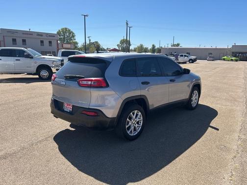 2014 Jeep Cherokee Sport