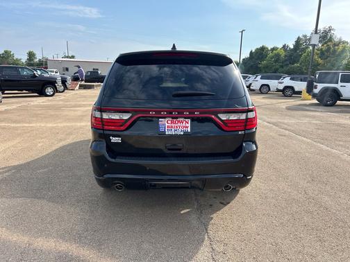 DB Black Crystal Clearcoat 2022 Dodge Durango GT Plus