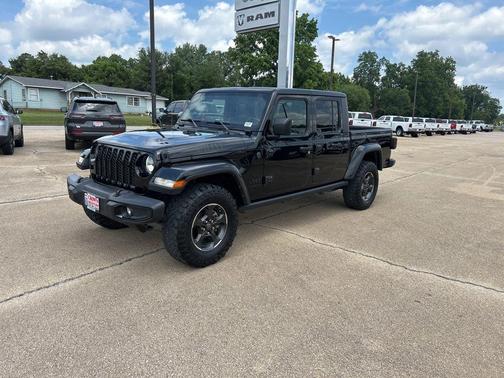 Black Clearcoat 2022 Jeep Gladiator Sport