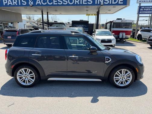 2018 MINI Countryman Cooper S ALL4
