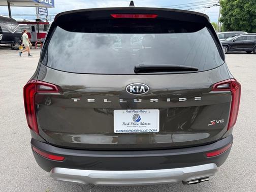 Dark Green 2020 Kia Telluride S