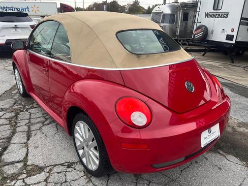 2009 Volkswagen New Beetle S