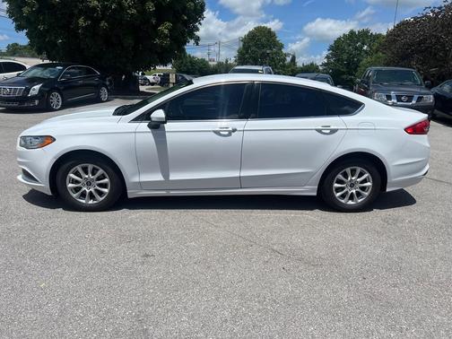 2018 Ford Fusion S