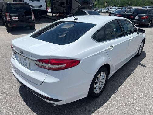 2018 Ford Fusion S