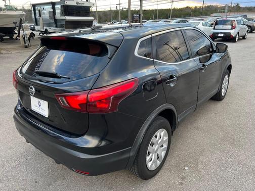 2018 Nissan Rogue Sport S
