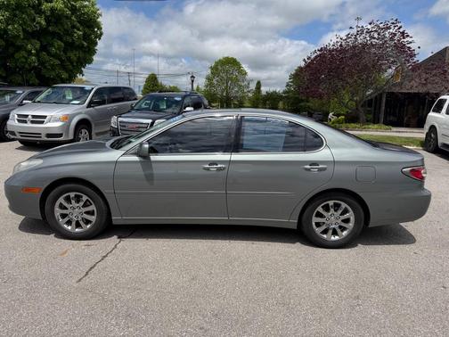 Blue 2003 Lexus ES 300