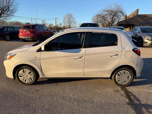 2021 Mitsubishi Mirage ES