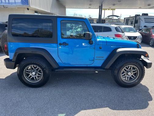 2016 Jeep Wrangler Sport