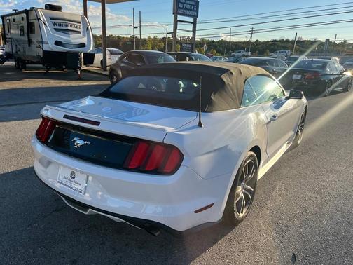 2017 Ford Mustang EcoBoost Premium