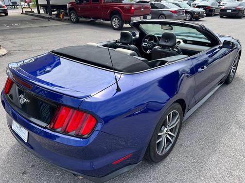 2015 Ford Mustang EcoBoost Premium