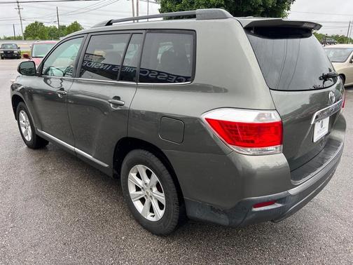 2012 Toyota Highlander Base