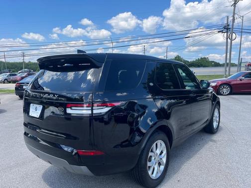 2020 Land Rover Discovery SE