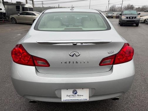 2009 INFINITI G37 