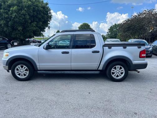 2009 Ford Explorer Sport Trac XLT