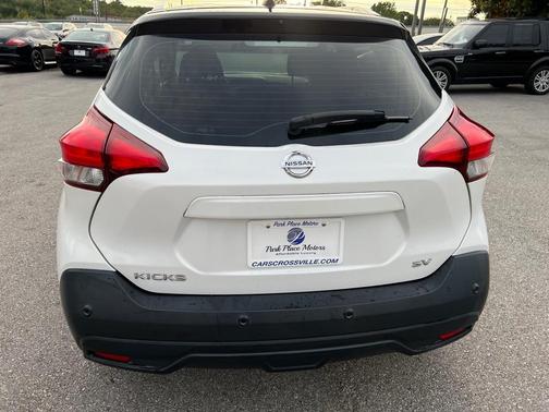 2020 Nissan Kicks SV