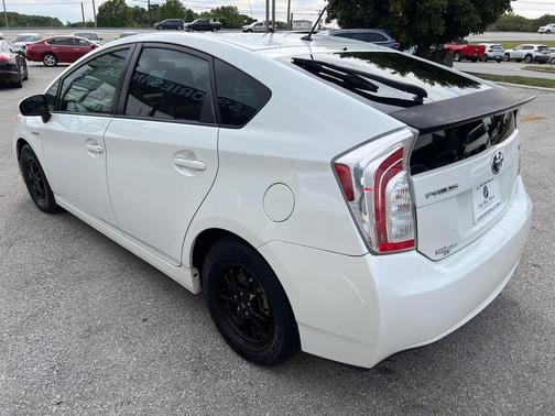 2012 Toyota Prius Two