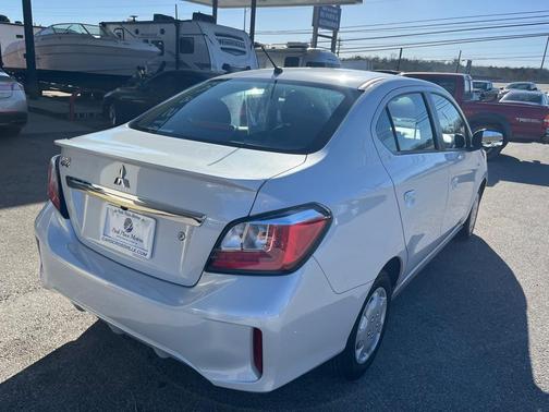 2024 Mitsubishi Mirage G4 ES