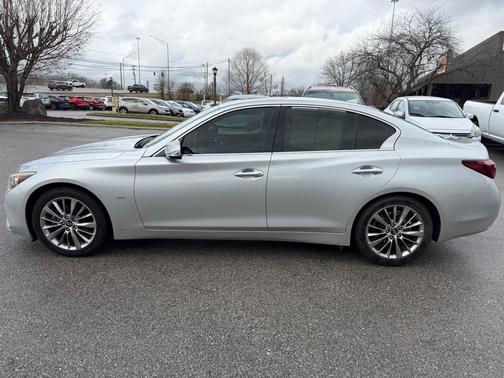 2019 INFINITI Q50 