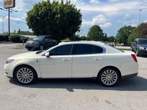 2013 Lincoln MKS Base