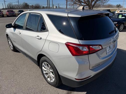 2021 Chevrolet Equinox LS