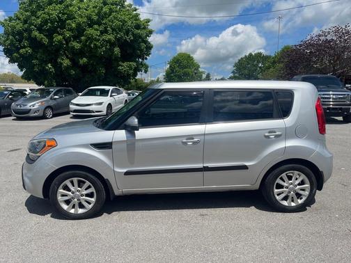 2013 Kia Soul +