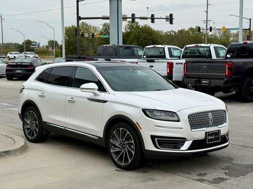 2019 Lincoln Nautilus Reserve
