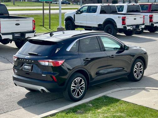 Agate Black Metallic 2020 Ford Escape SEL