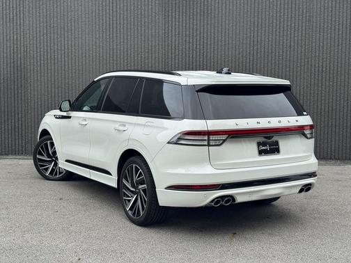 2025 Lincoln Aviator Black Label AWD