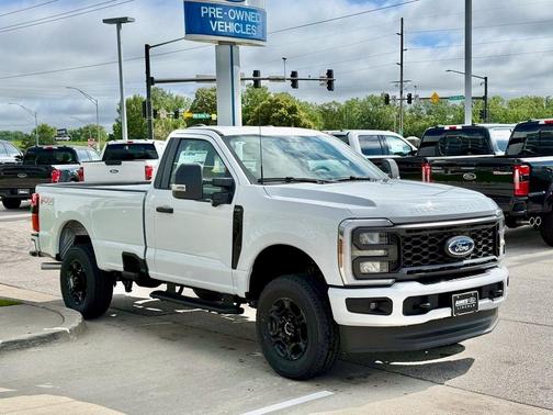 2025 Ford F-250 XL