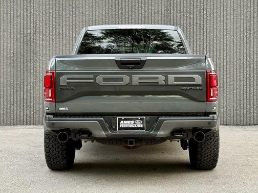 2020 Ford F-150 Raptor