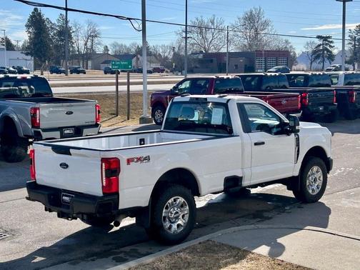 2025 Ford F-250 XLT