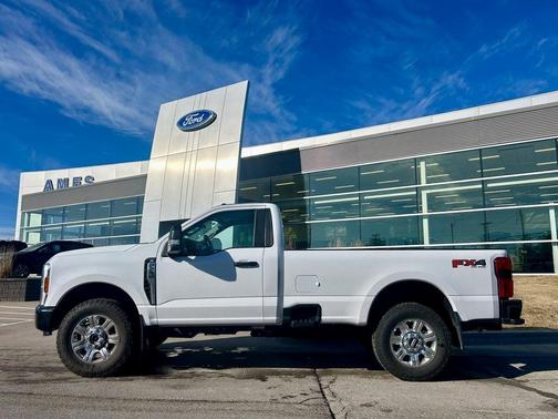 2025 Ford F-250 XLT