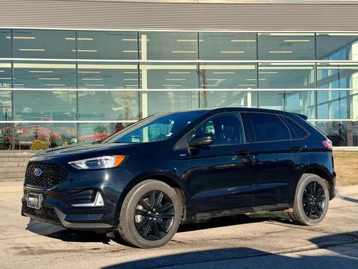 2021 Ford Edge ST Line