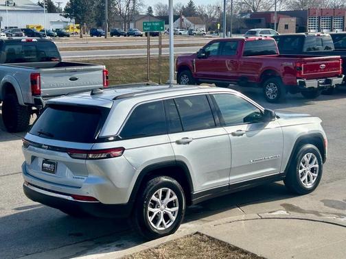 2022 Jeep Grand Cherokee Limited