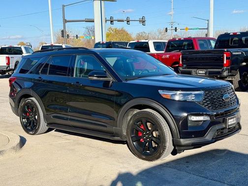 2021 Ford Explorer ST
