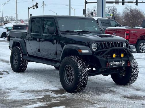 2020 Jeep Gladiator Sport