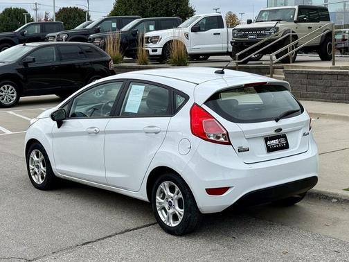 2015 Ford Fiesta SE