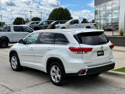 2019 Toyota Highlander Limited
