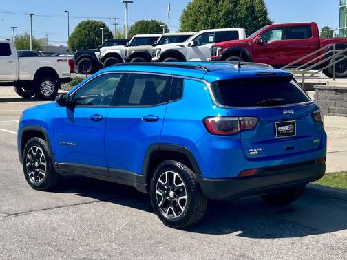 Laser Blue 2022 Jeep Compass Latitude