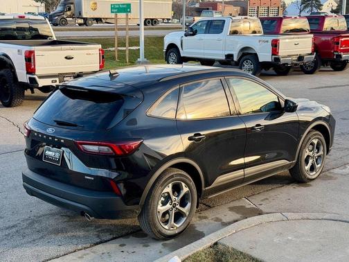 2026 Ford Escape ST-Line Select