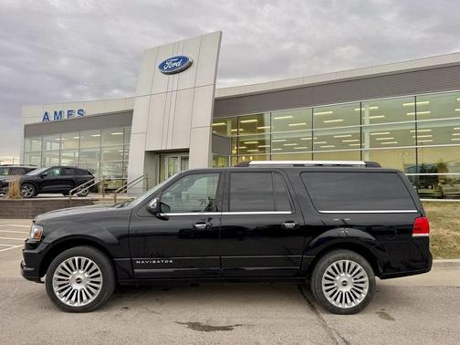2017 Lincoln Navigator L Reserve